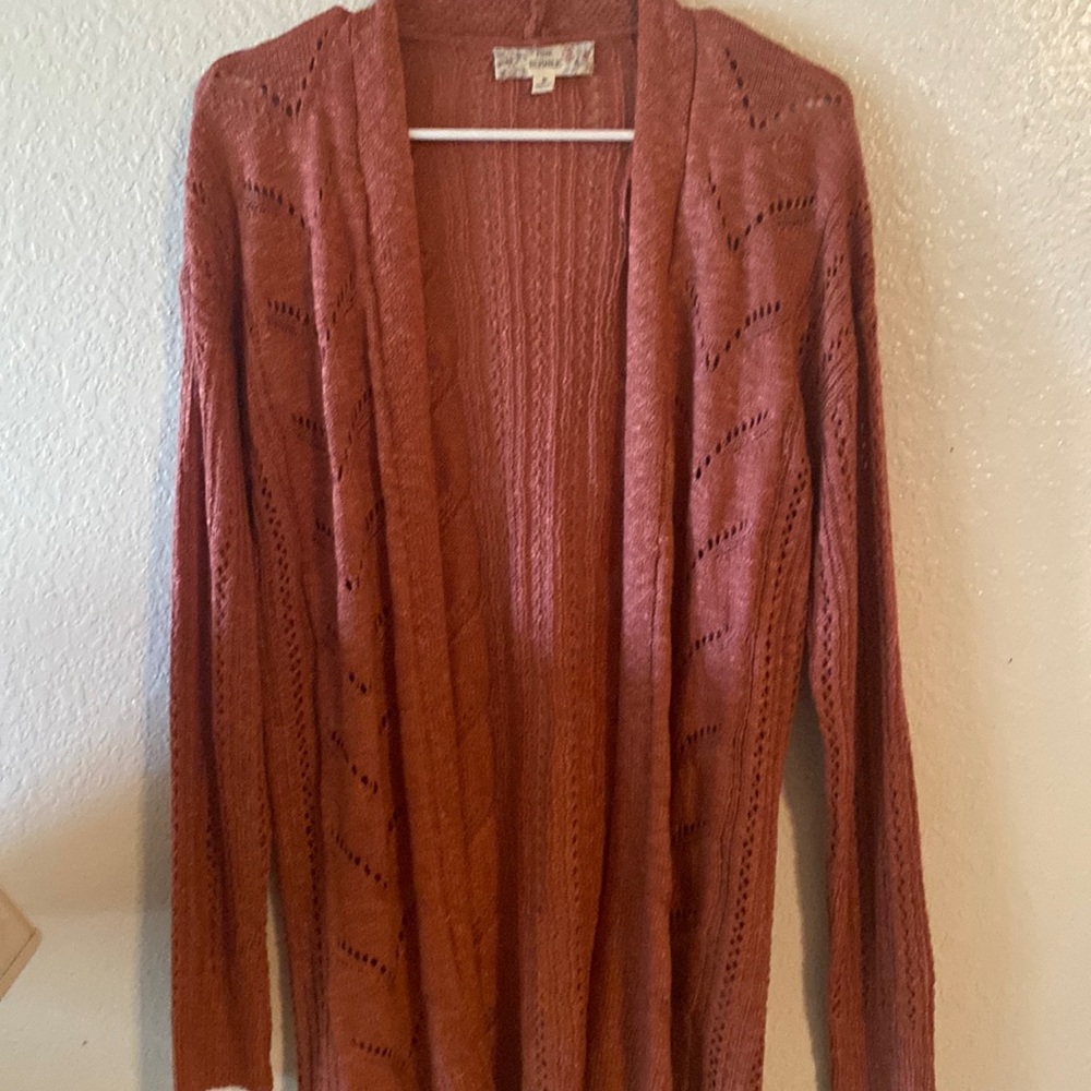 Pink Republic brand size M, mauve/pink color cardigan. Leggings friendly.